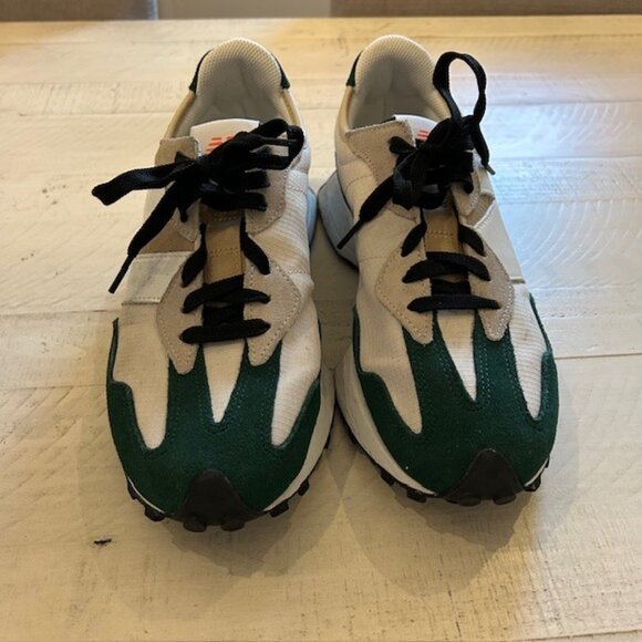 New Balance 327 - Picture 3 of 7